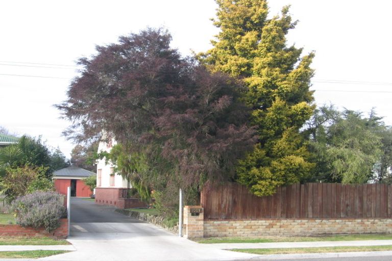 Photo of property in 1009 Caroline Road, Mayfair, Hastings, 4122