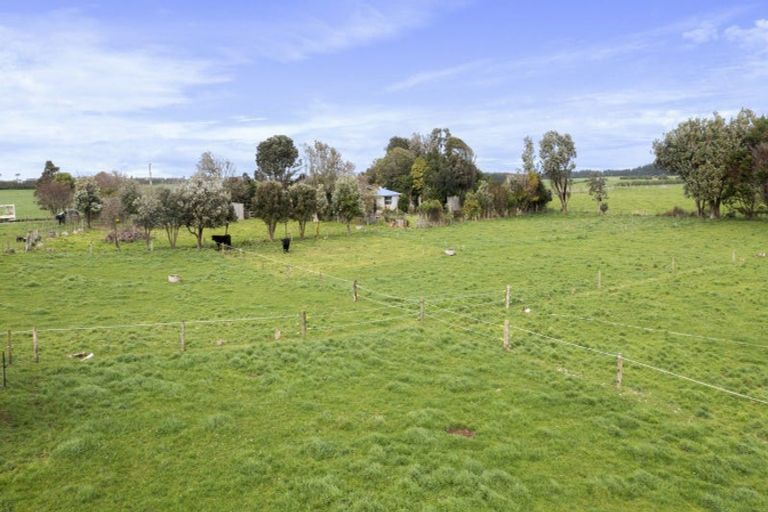 Photo of property in 235 Manutahi Road, Manutahi, Patea, 4598