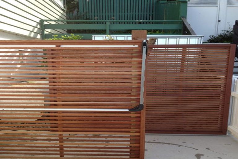 Photo of property in 64 Rama Crescent, Khandallah, Wellington, 6035