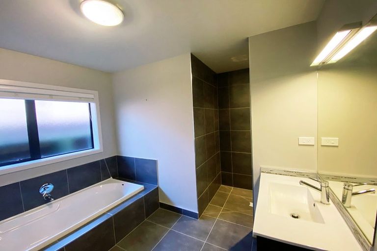 Photo of property in 4 Highview Court, Flagstaff, Hamilton, 3210