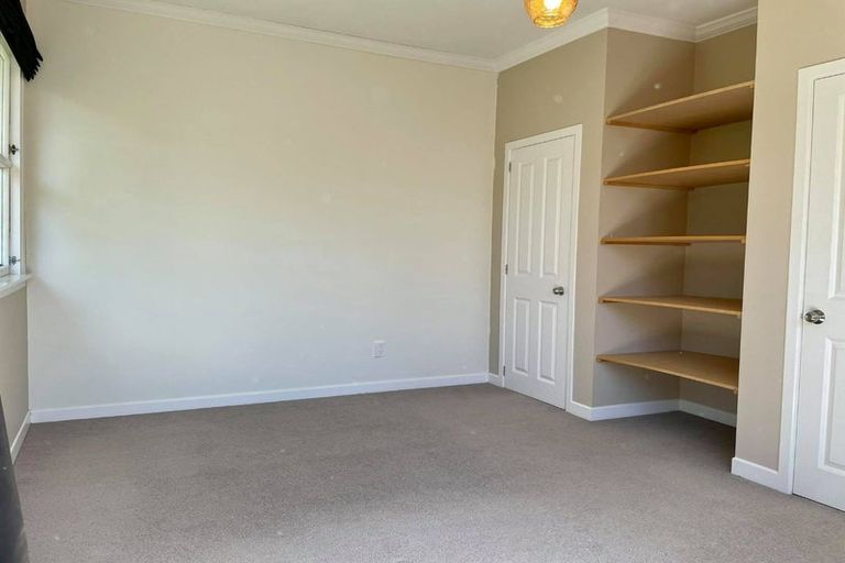 Photo of property in 50 Brooklands Road, Brooklands, New Plymouth, 4310