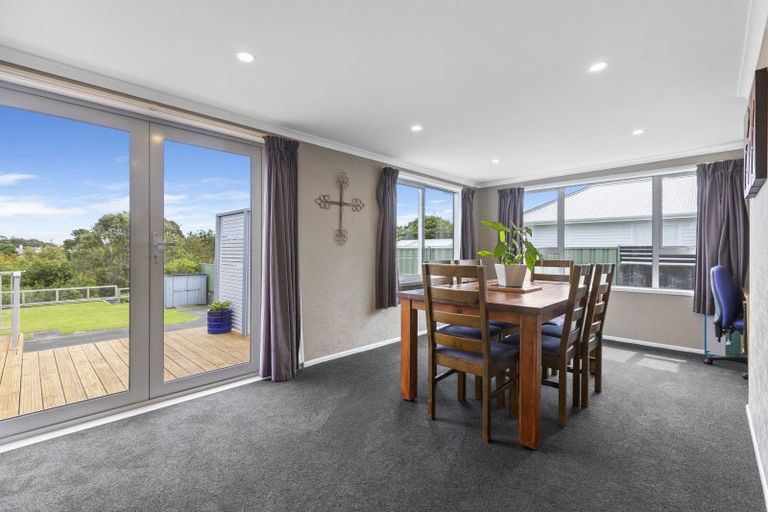 Photo of property in 17 Tainui Street, Welbourn, New Plymouth, 4312