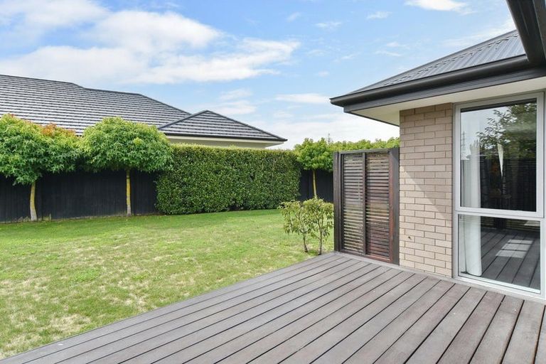 Photo of property in 8 Churchill Drive, Rangiora, 7400