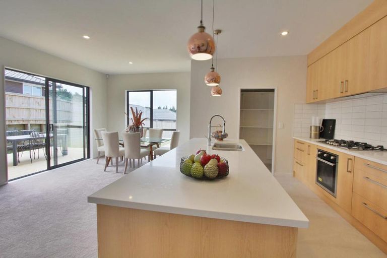 Photo of property in 11 Kirklee Lane, Pokeno, 2402