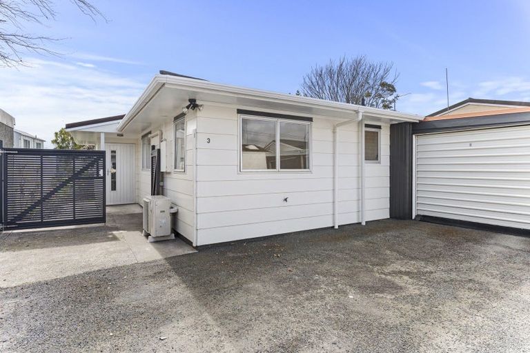 Photo of property in 3/62 Wallace Place, Westown, New Plymouth, 4310