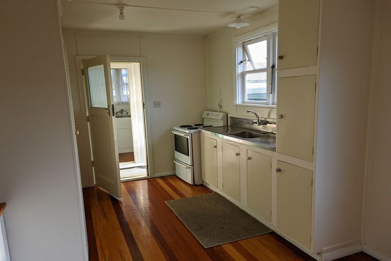 Photo of property in 17a Sandford Street, Trentham, Upper Hutt, 5018