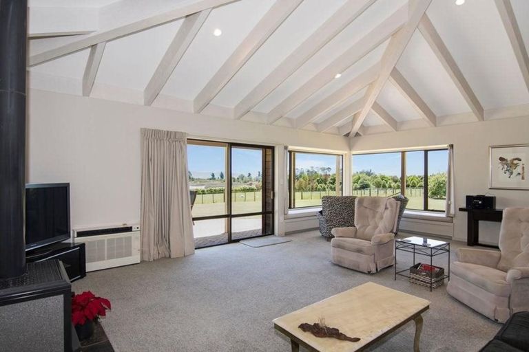 Photo of property in 17 Lansdowne Street, Clifton, Takaka, 7183