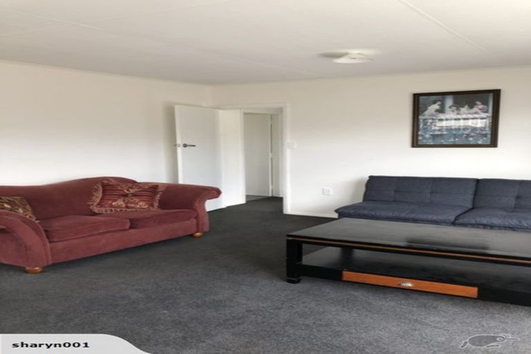 Photo of property in 43b Abraham Crescent, Milson, Palmerston North, 4414