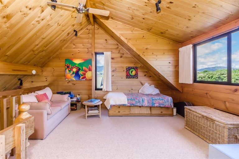 Photo of property in 20 Pohutukawa Crescent, Raumati Beach, Paraparaumu, 5032