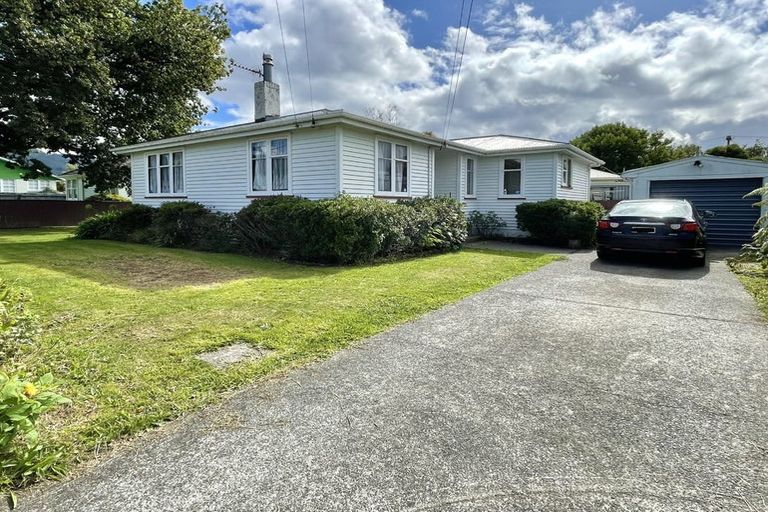 Photo of property in 20 Merton Street, Trentham, Upper Hutt, 5018