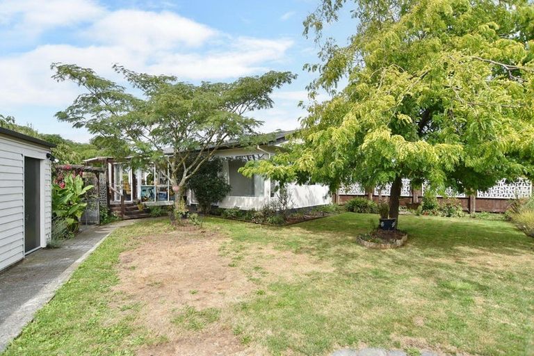 Photo of property in 80 Akaroa Street, Kaiapoi, 7630