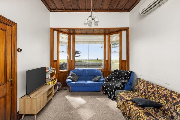 Photo of property in 653 Marine Parade, Napier South, Napier, 4110
