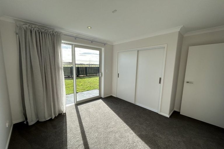 Photo of property in 37 Bill Miller Drive, Papamoa, 3118