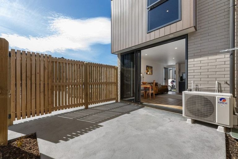 Photo of property in 14 Dallas Lane, Caversham, Dunedin, 9012