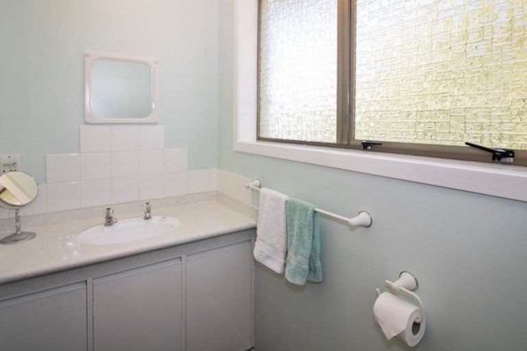 Photo of property in 68 Fernleigh Street, Frankleigh Park, New Plymouth, 4310