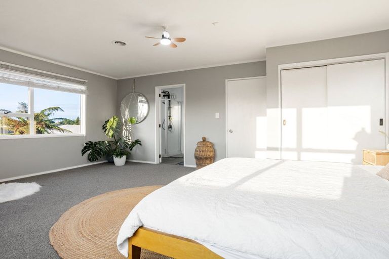 Photo of property in 38 Endeavour Avenue, Flagstaff, Hamilton, 3210