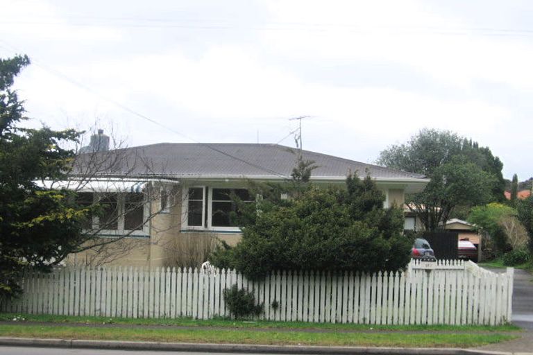 Photo of property in 1/7 Settlement Road, Papakura, 2110