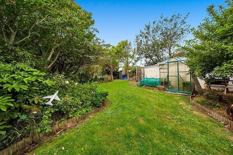 Photo of property in 6 Galt Street, Hawera, 4610