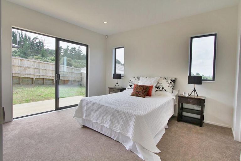 Photo of property in 11 Kirklee Lane, Pokeno, 2402