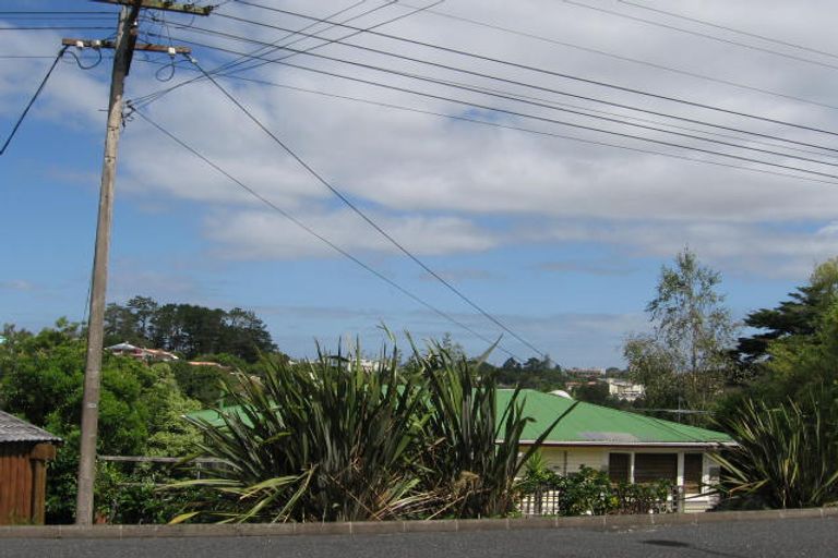 Photo of property in 6 Park Hill Road, Birkenhead, Auckland, 0626