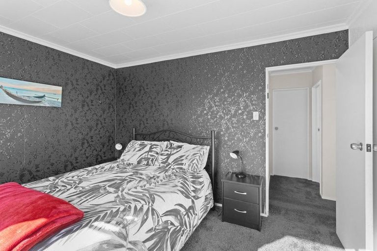 Photo of property in 5 Smeaton Road, Bell Block, New Plymouth, 4312