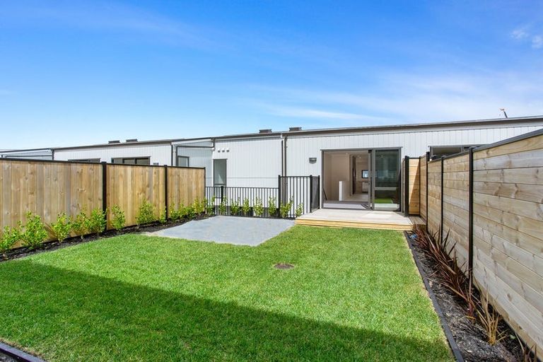 Photo of property in 23 Roundel Crescent, Whenuapai, Auckland, 0618