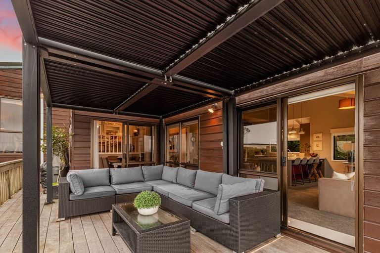 Photo of property in 15 Moorgreen Heights, Torbay, Auckland, 0630