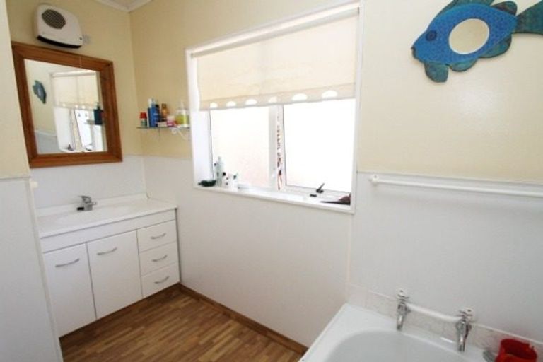 Photo of property in 1/117 Tasman Street, Nelson, 7010