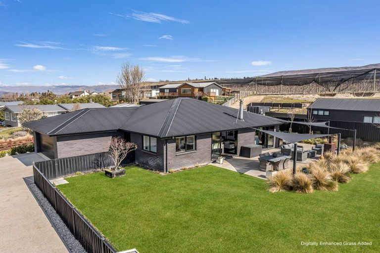 Photo of property in 25c Missy Crescent, Mount Pisa, Cromwell, 9383