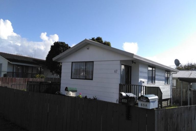 Photo of property in 1/67 Redcrest Avenue, Red Hill, Papakura, 2110