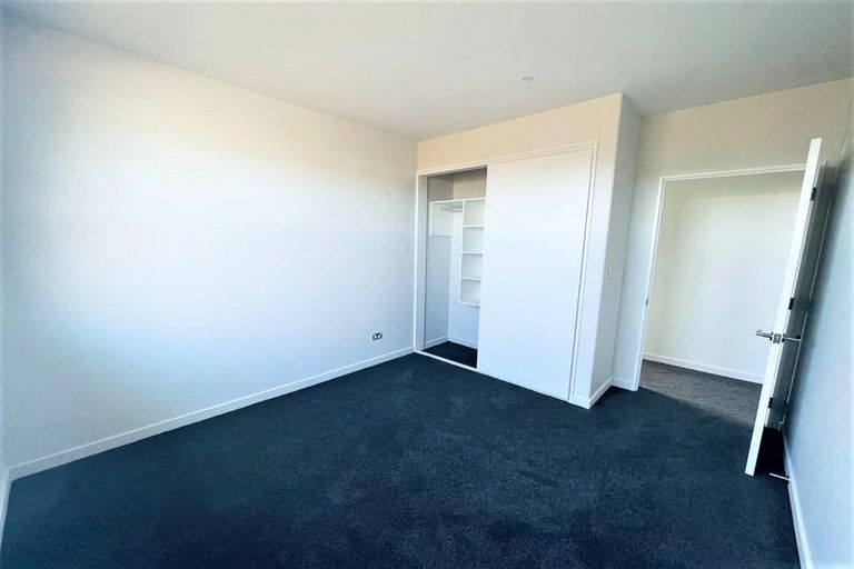 Photo of property in 27 Horoeka Street, Russley, Christchurch, 8042