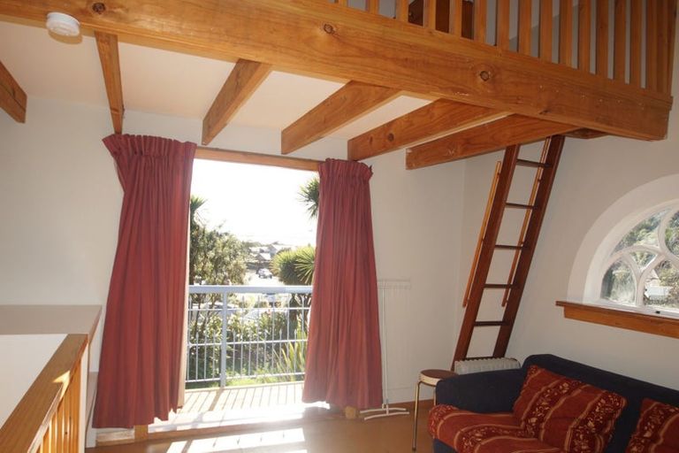 Photo of property in 44a Aratoro Place, Mount Pleasant, Christchurch, 8081