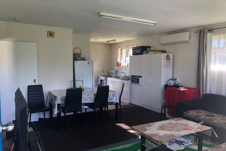 Photo of property in 18 Leith Court, Papatoetoe, Auckland, 2104