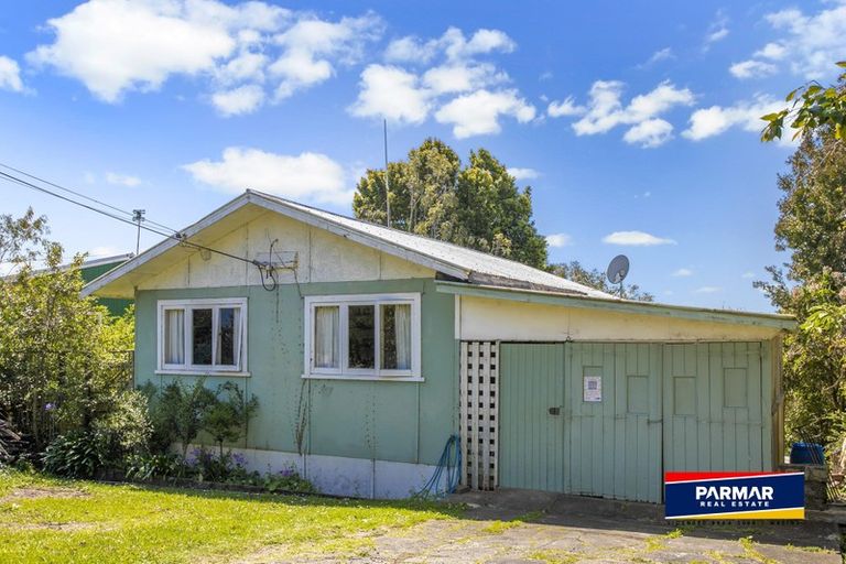 Photo of property in 261 Sturges Road, Henderson, Auckland, 0612