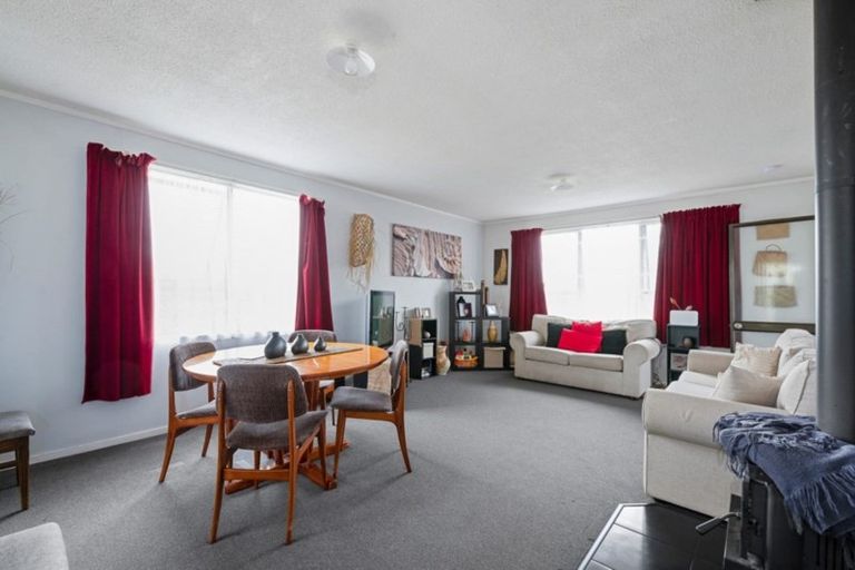 Photo of property in 52b Pohutukawa Drive, Owhata, Rotorua, 3010