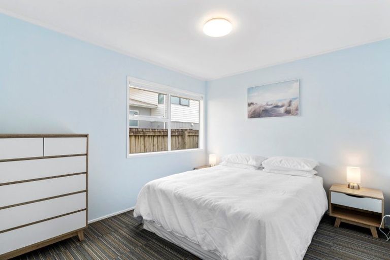 Photo of property in 7b Taylor Road, Papamoa Beach, Papamoa, 3118