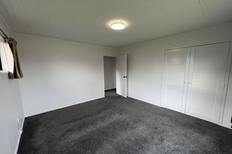 Photo of property in 139 Moire Road, West Harbour, Auckland, 0618