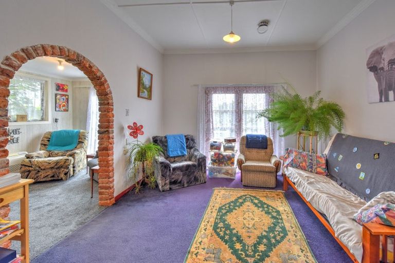 Photo of property in 99 Balaclava Street, Wyndham, 9831