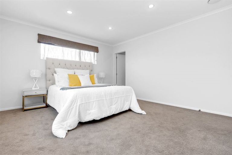 Photo of property in 20 Moville Drive, Flat Bush, Auckland, 2019