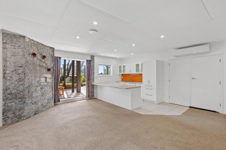 Photo of property in 13 Cowling Road, Hurdon, New Plymouth, 4310