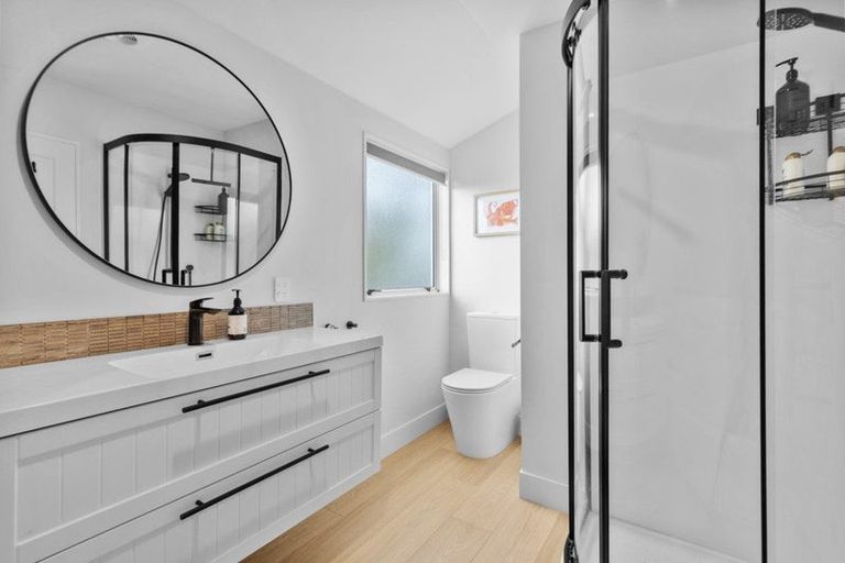 Photo of property in 53b Howe Street, Howick, Auckland, 2014