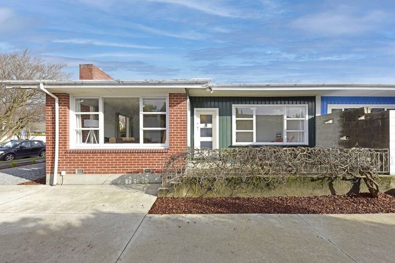 Photo of property in 1/14 Newbridge Place, Ilam, Christchurch, 8041