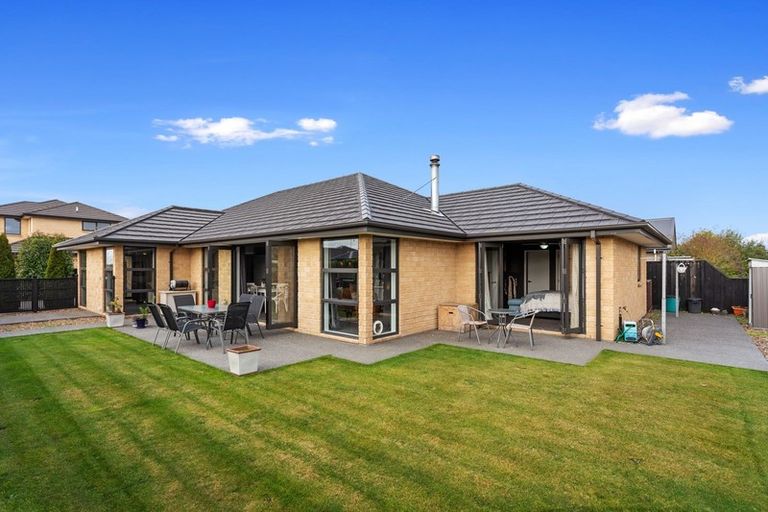 Photo of property in 17 Eyrewell Road, Pegasus, 7612