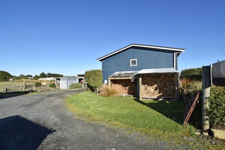 Photo of property in 111 Avon Road, Clifton, Invercargill, 9812