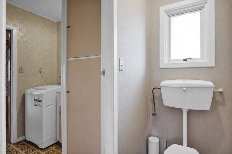 Photo of property in 130 Fairfield Road, Hawera, 4610