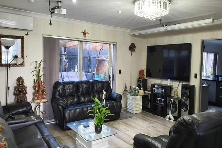 Photo of property in 76b Rathmar Drive, Manurewa, Auckland, 2105