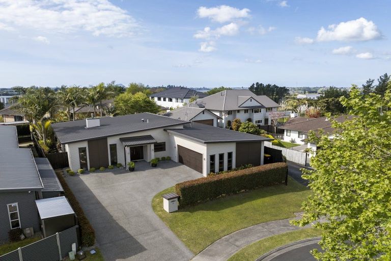 Photo of property in 35 Bellbird Rise, Pyes Pa, Tauranga, 3112