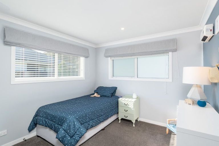 Photo of property in 15 Salisbury Crescent, Wallaceville, Upper Hutt, 5018