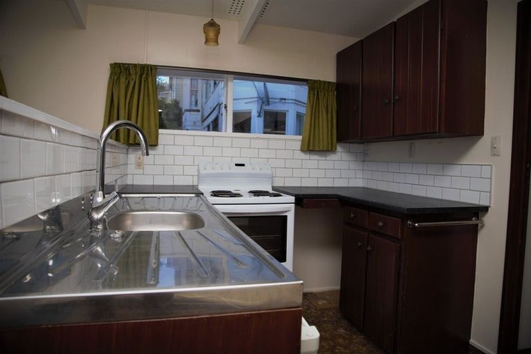 Photo of property in 2/106 Cargill Street, Dunedin Central, Dunedin, 9016