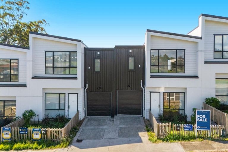 Photo of property in 27c Swaffield Road, Papatoetoe, Auckland, 2025